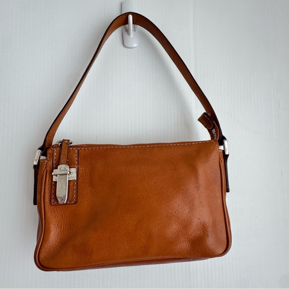 Vintage Leather Shoulder Bag in Cognac Brown